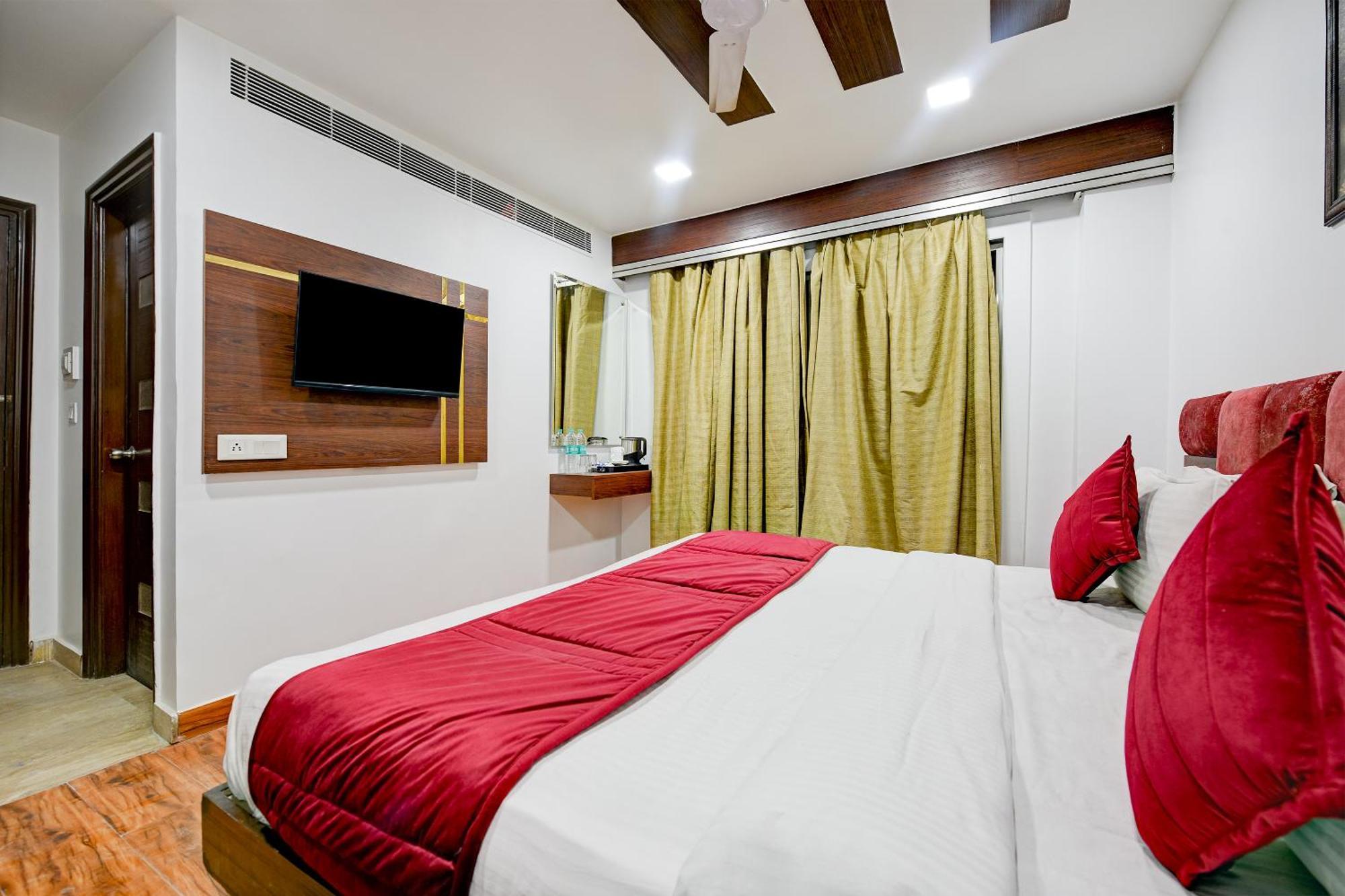 Staybook South Delhi นิวเดลี ภายนอก รูปภาพ