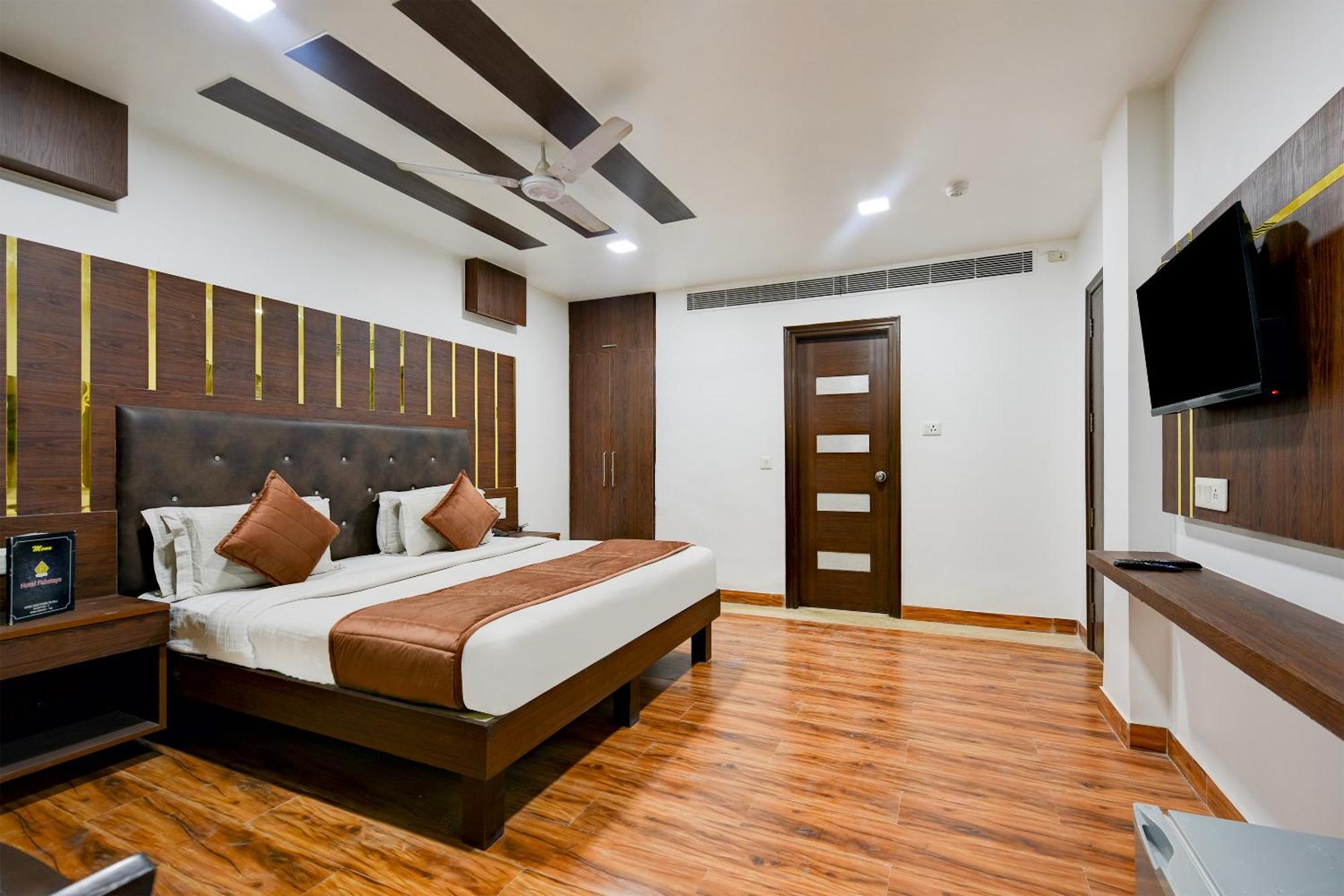 Staybook South Delhi นิวเดลี ภายนอก รูปภาพ