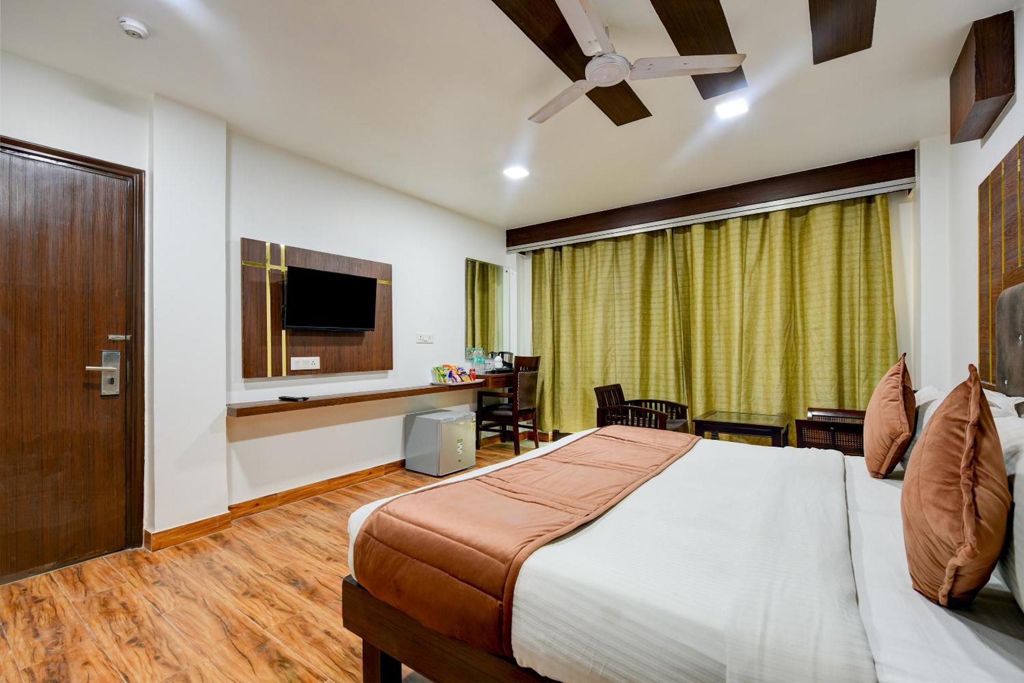 Staybook South Delhi นิวเดลี ภายนอก รูปภาพ