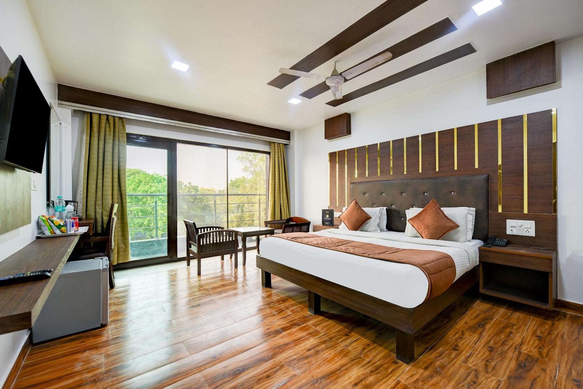 Staybook South Delhi นิวเดลี ภายนอก รูปภาพ