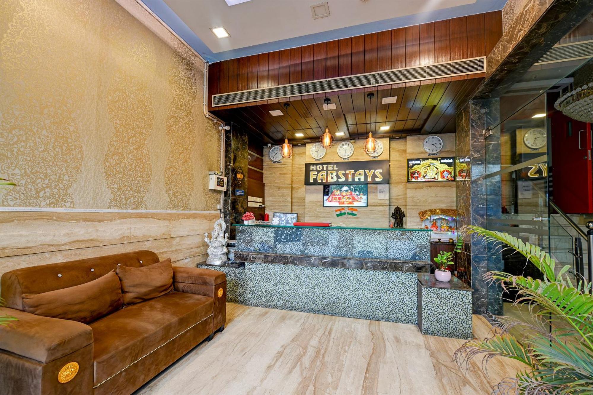 Staybook South Delhi นิวเดลี ภายนอก รูปภาพ