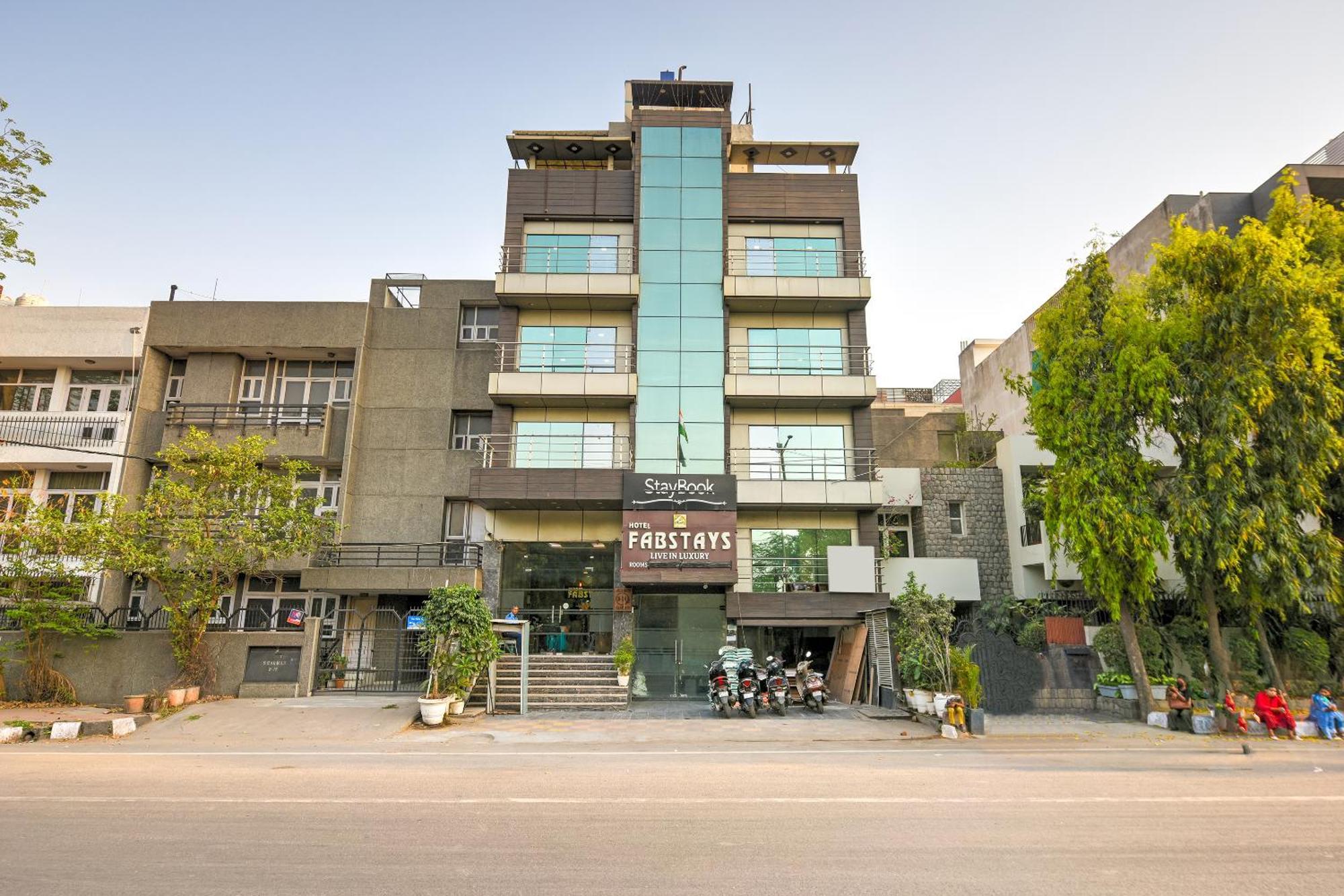 Staybook South Delhi นิวเดลี ภายนอก รูปภาพ